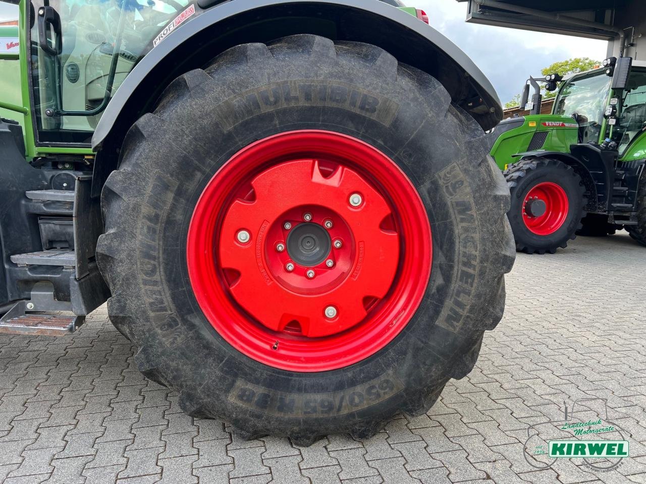 Traktor типа Fendt 516 Vario S4, Gebrauchtmaschine в Blankenheim (Фотография 11)