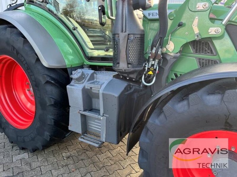 Traktor of the type Fendt 516 VARIO SCR Profi, Gebrauchtmaschine in Meppen (Picture 4)