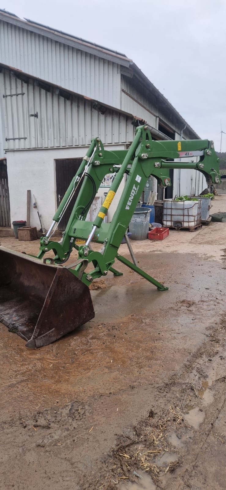 Traktor des Typs Fendt 516 Vario, Gebrauchtmaschine in Roden (Bild 3)