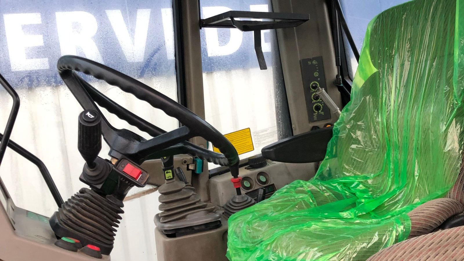 Traktor типа Fendt 524 Xylon Luftanlæg + Front PTO, Gebrauchtmaschine в Rødekro (Фотография 11)