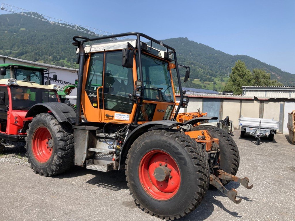 Traktor of the type Fendt 524, Gebrauchtmaschine in Landquart (Picture 3)