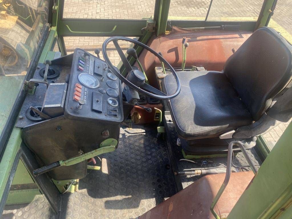 Traktor tip Fendt 600 LS, Gebrauchtmaschine in Roosendaal (Poză 8)