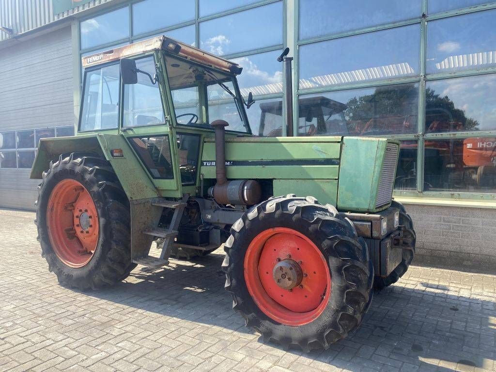 Traktor des Typs Fendt 600 LS, Gebrauchtmaschine in Roosendaal (Bild 3)