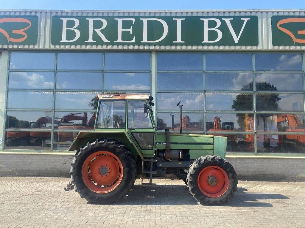 Traktor des Typs Fendt 600 LS, Gebrauchtmaschine in Roosendaal (Bild 2)