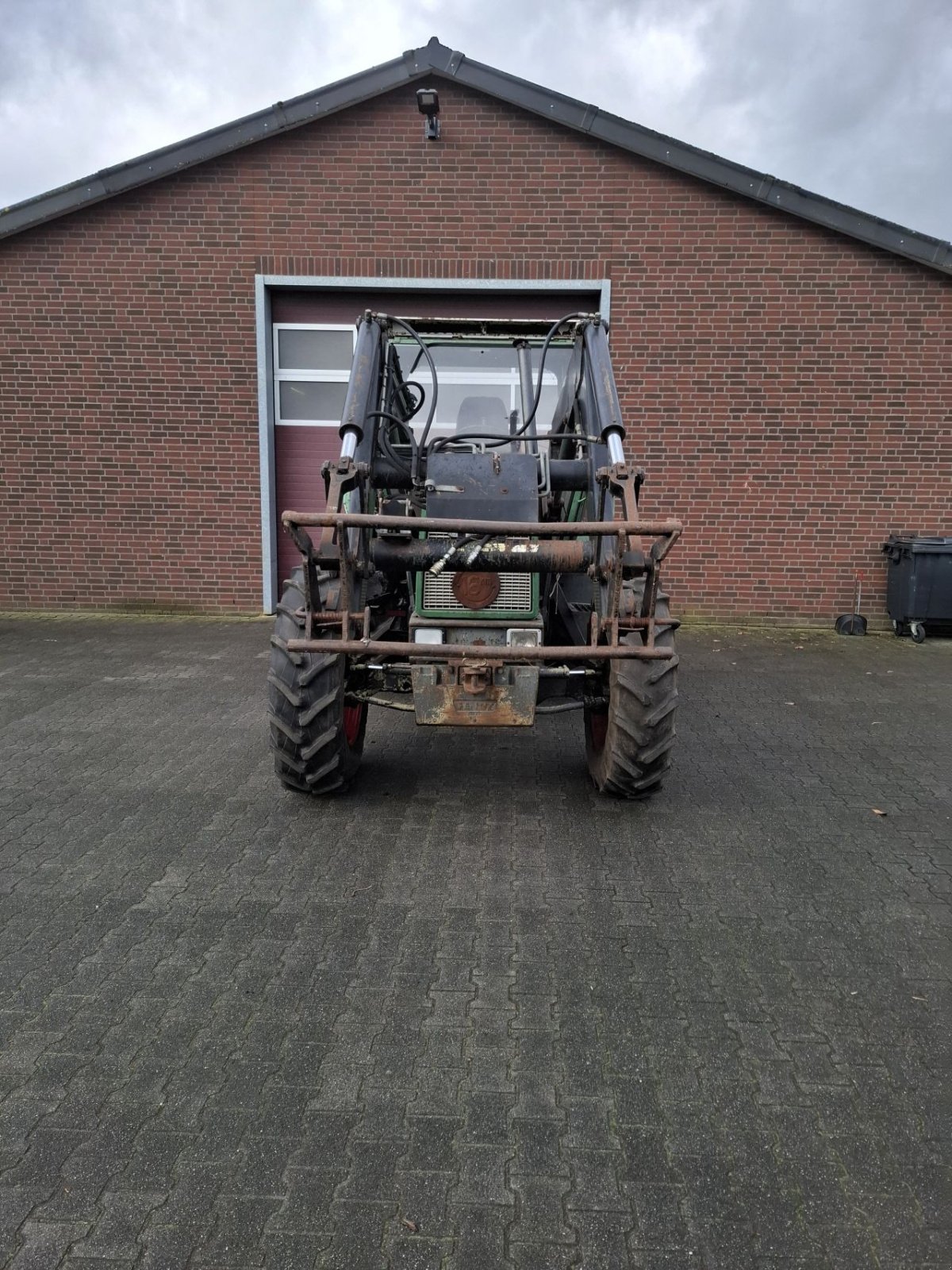 Traktor typu Fendt 611, Gebrauchtmaschine w nistelrode (Zdjęcie 8)