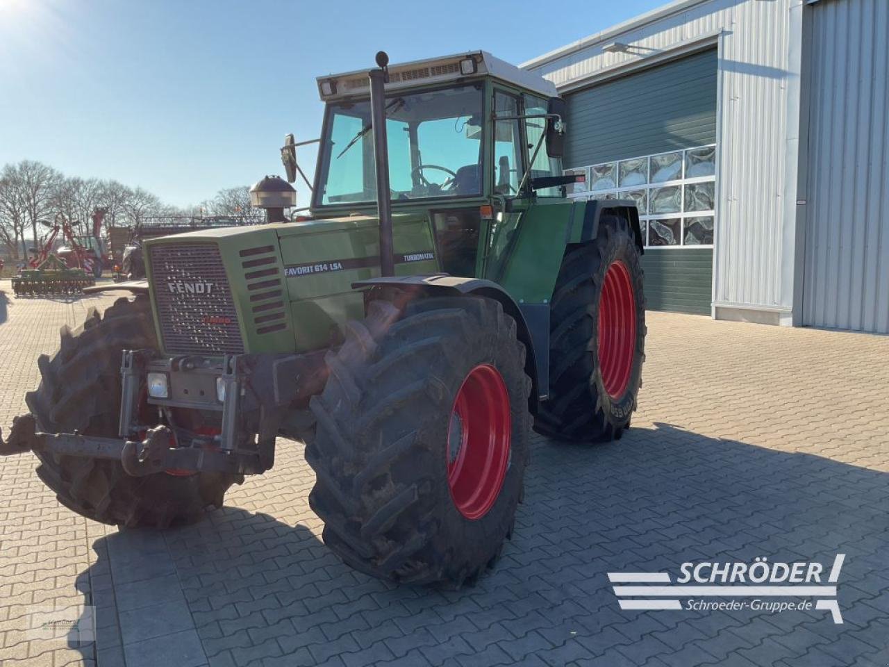 Traktor des Typs Fendt 614 LSA, Gebrauchtmaschine in Holdorf (Bild 4)