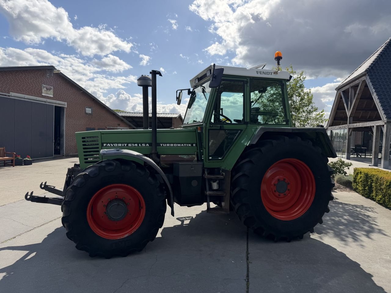 Traktor του τύπου Fendt 614, Gebrauchtmaschine σε De Mortel (Φωτογραφία 2)