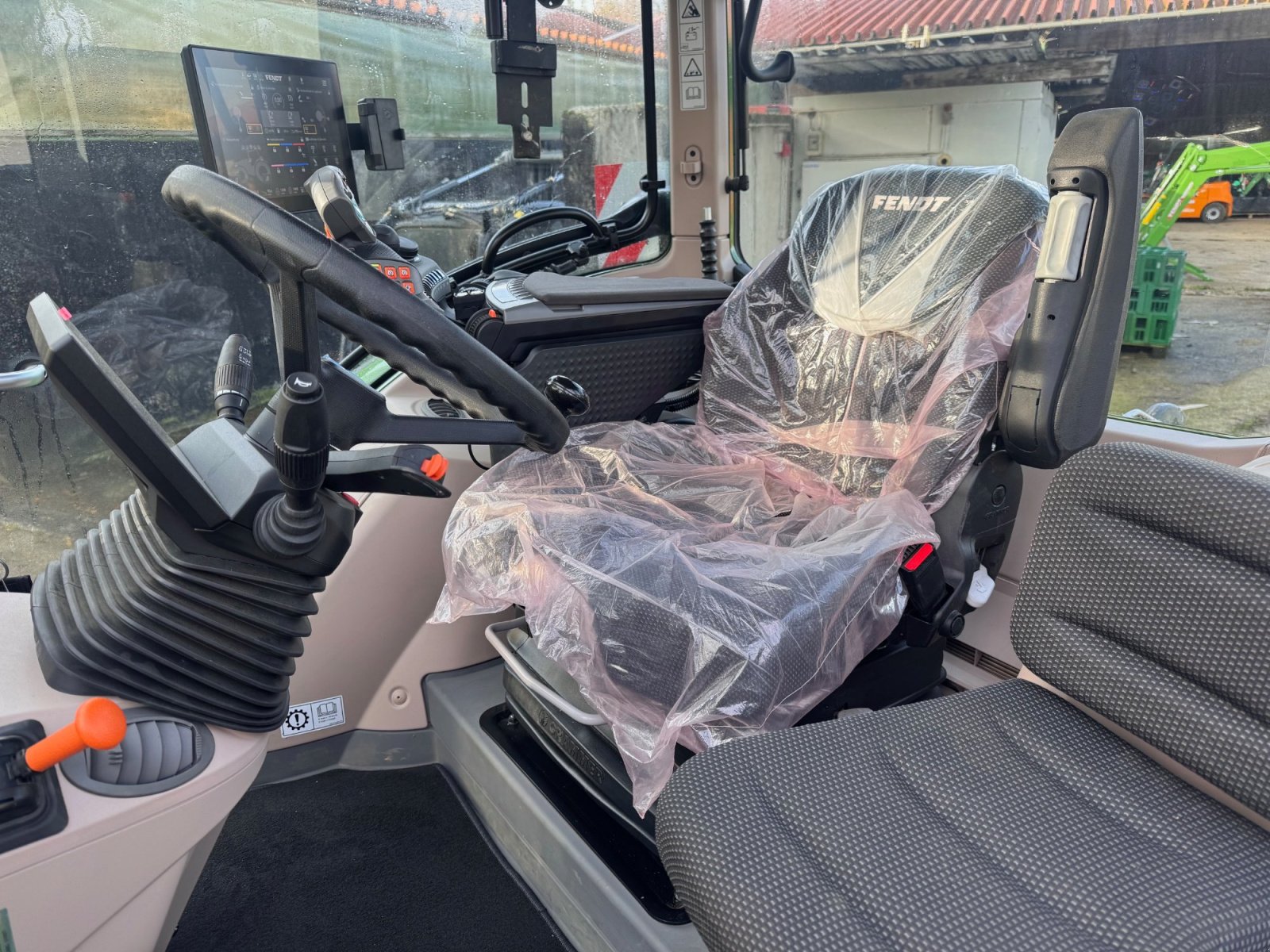 Traktor типа Fendt 618/20/14/16/314-11, Gebrauchtmaschine в Maulburg (Фотография 17)