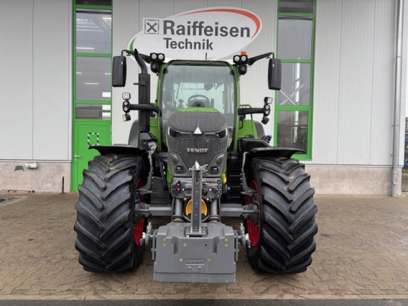 Traktor des Typs Fendt 618 Vario Power+ Setting2, Gebrauchtmaschine in Gudensberg (Bild 3)