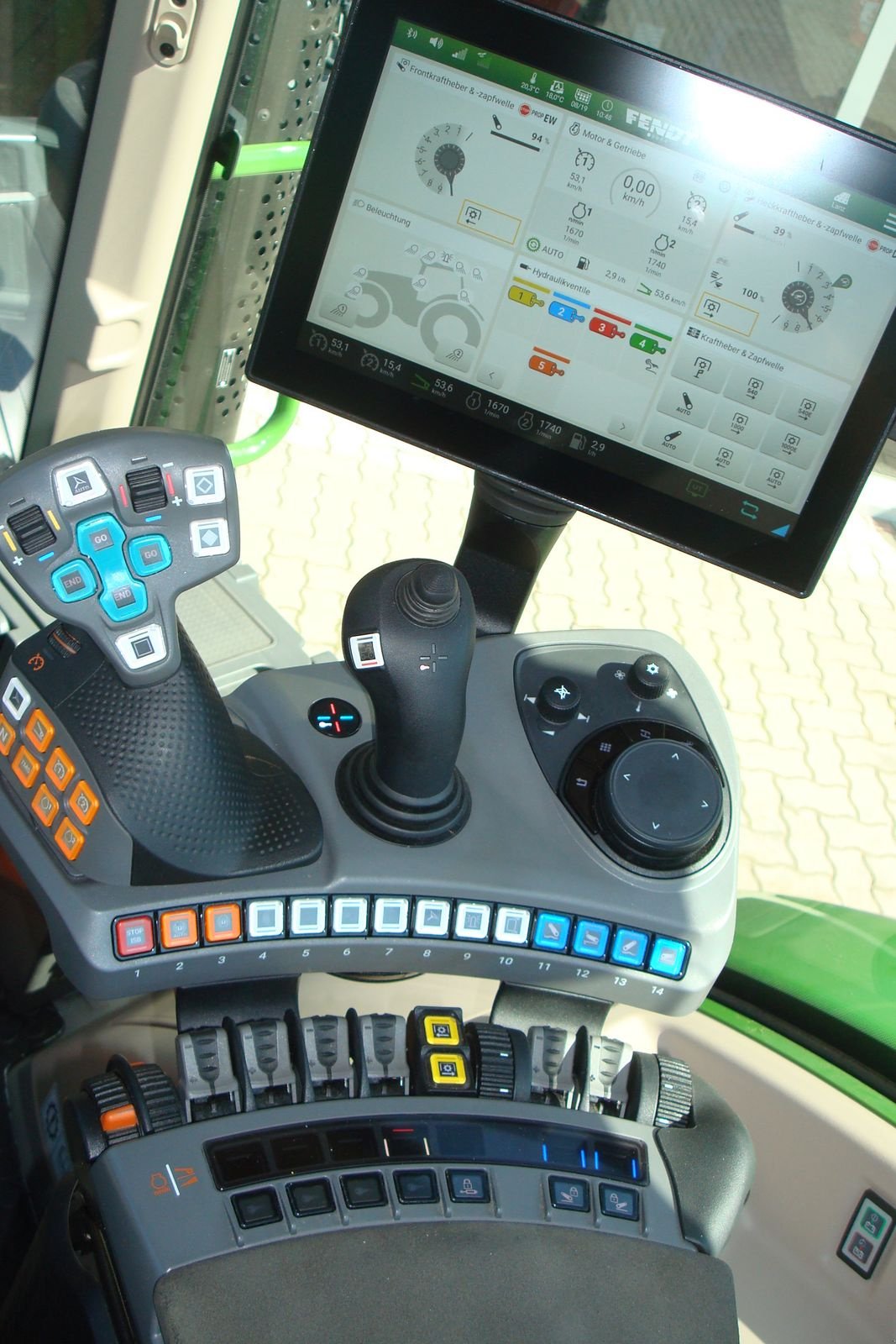 Traktor des Typs Fendt 620 Vario Profi+, Vorführmaschine in Judenburg (Bild 23)