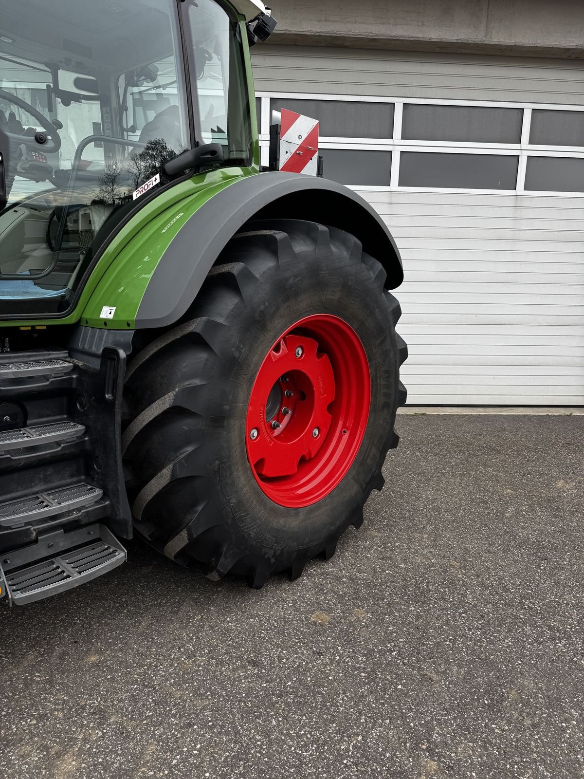 Traktor tip Fendt 620 Vario Profi+, Vorführmaschine in Traberg (Poză 9)