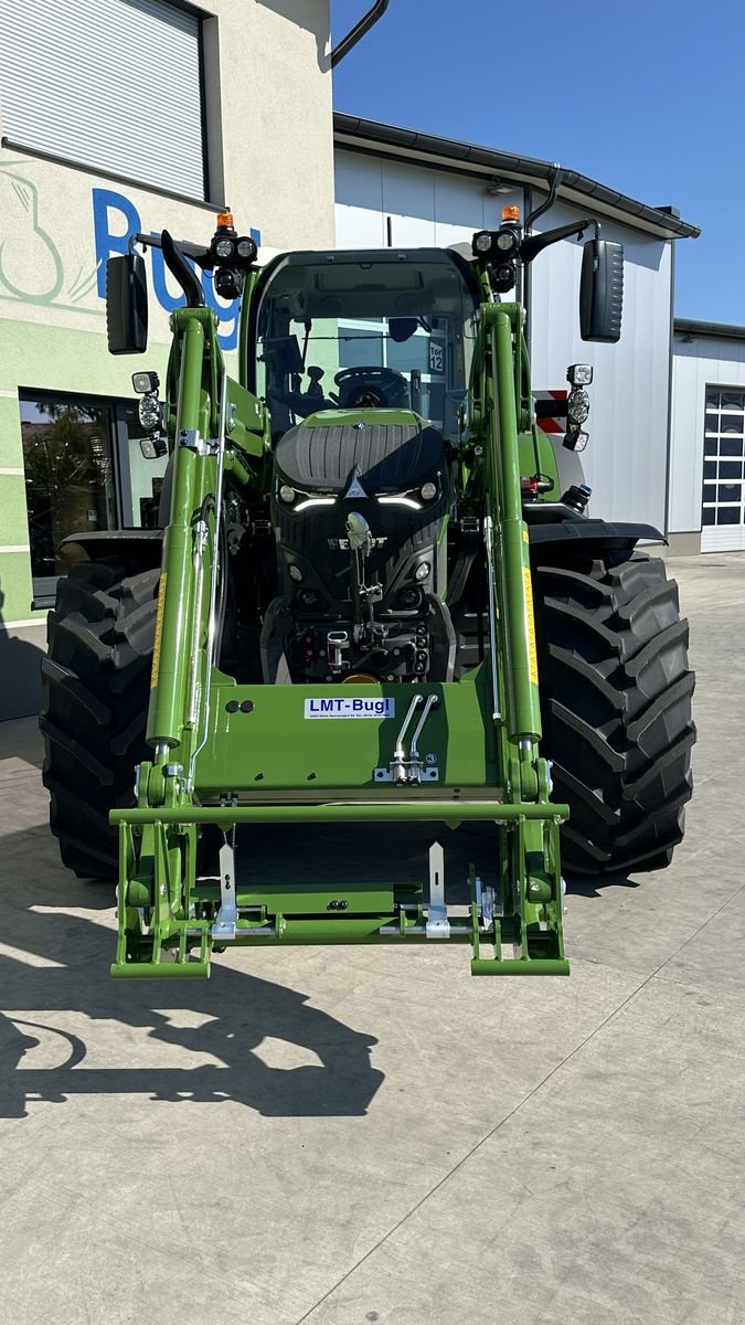 Traktor des Typs Fendt 620 Vario Profi+ mit Cargo 5x85, Gebrauchtmaschine in Hürm (Bild 2)
