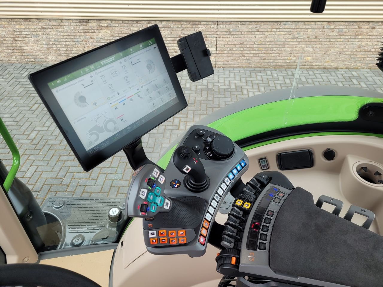 Traktor typu Fendt 620 vario profi plus, Gebrauchtmaschine v Houten (Obrázek 7)