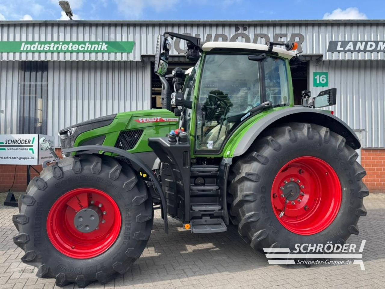 Traktor des Typs Fendt 620 VARIO PROFI PLUS, Neumaschine in Langförden (Bild 3)