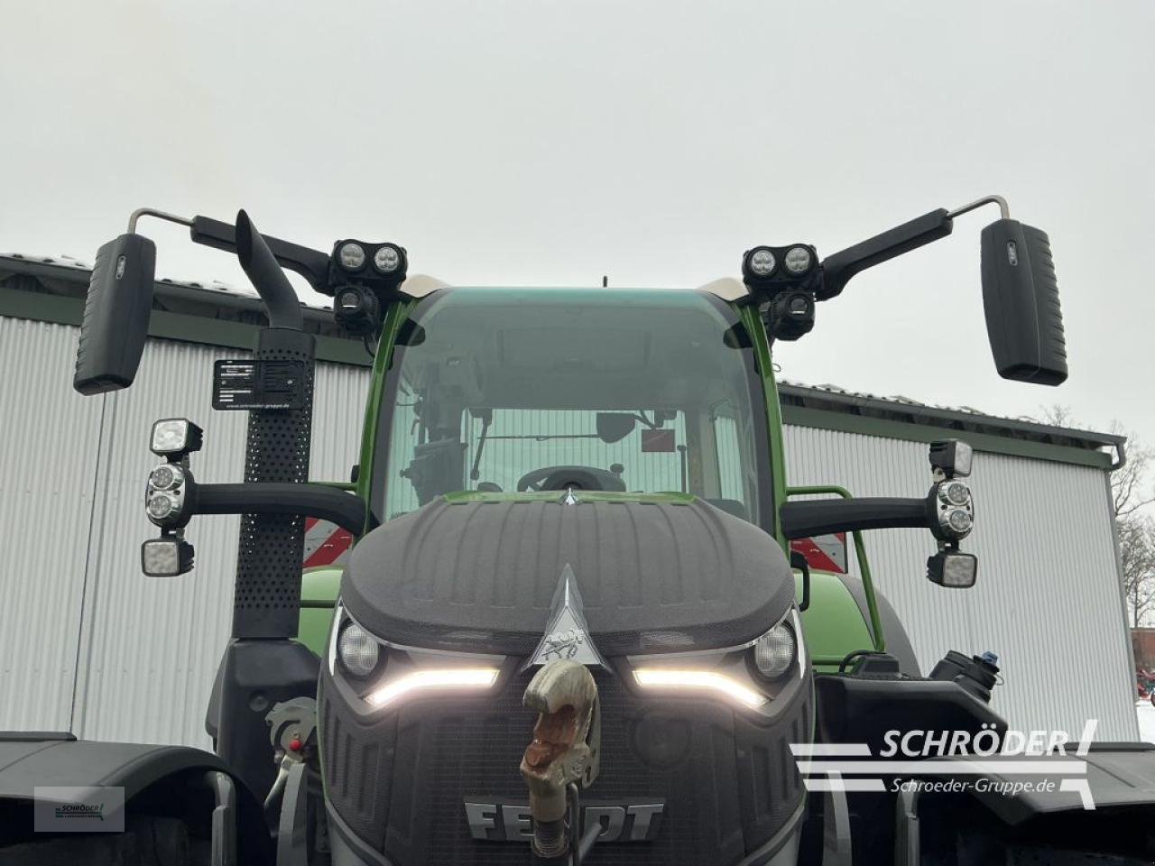 Traktor of the type Fendt 620 VARIO PROFI PLUS, Neumaschine in Lastrup (Picture 14)