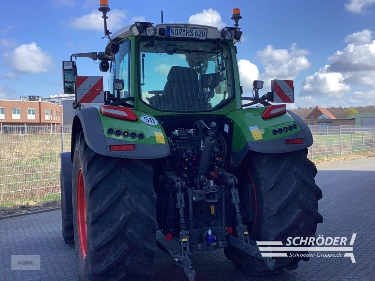 Traktor от тип Fendt 620 VARIO PROFI PLUS, Neumaschine в Westerstede (Снимка 2)