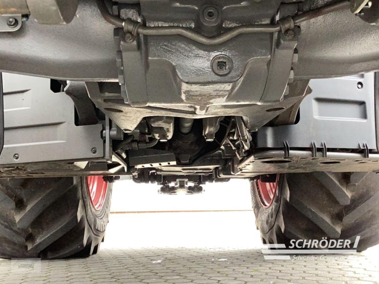 Traktor от тип Fendt 620 VARIO PROFI PLUS, Neumaschine в Norden (Снимка 15)