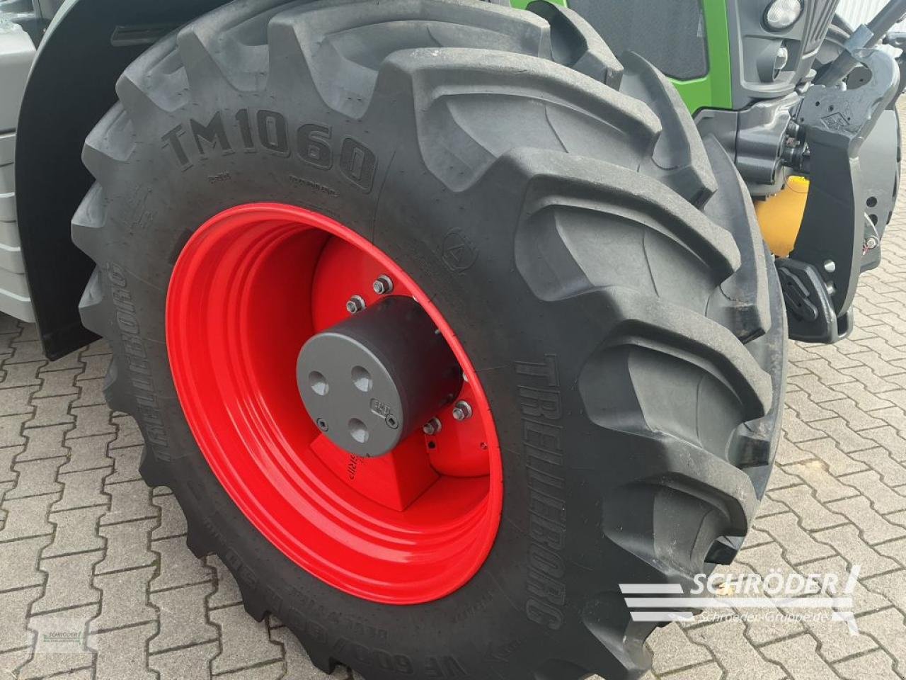 Traktor от тип Fendt 620 VARIO PROFI PLUS, Neumaschine в Wardenburg (Снимка 13)