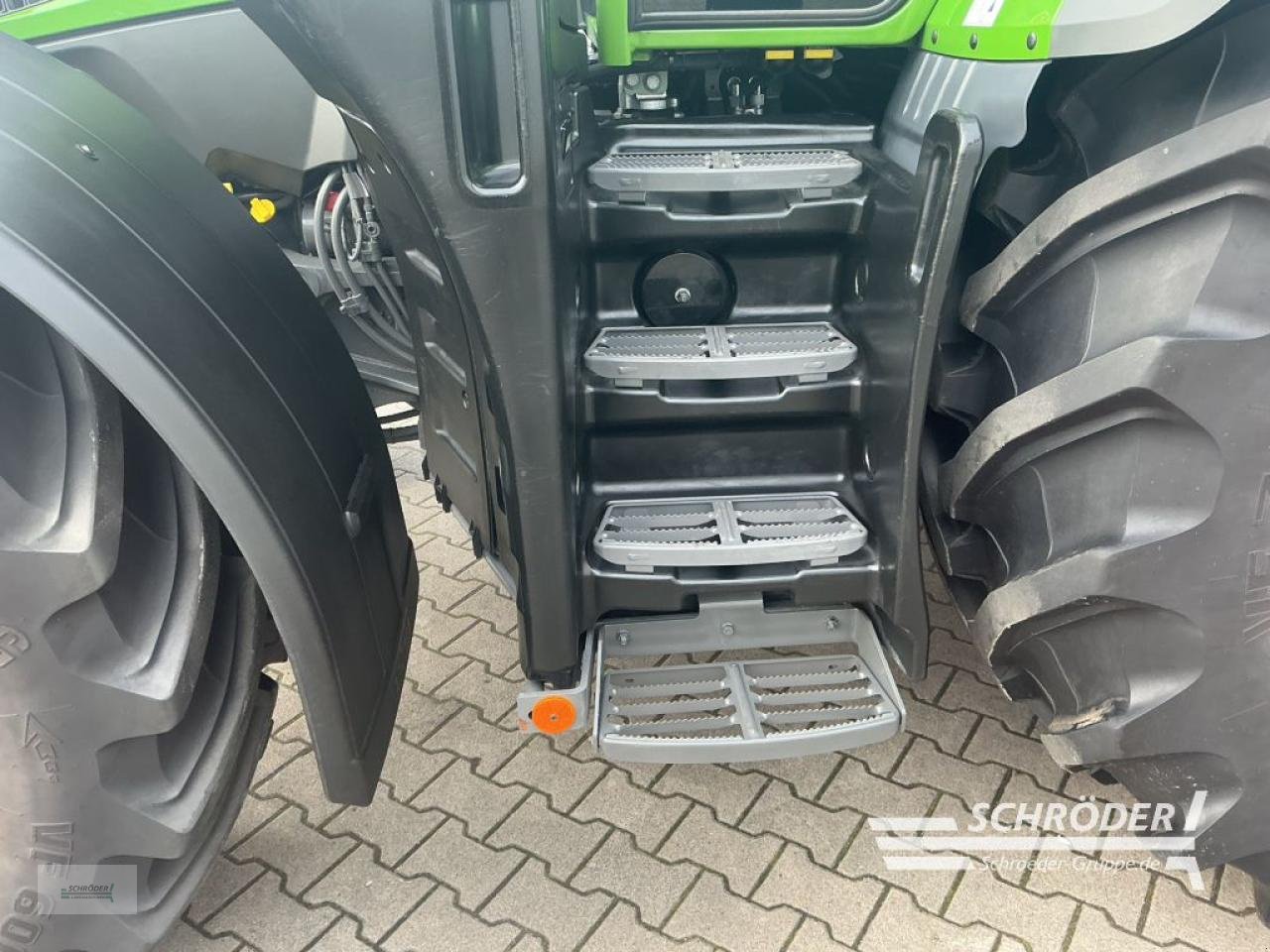Traktor от тип Fendt 620 VARIO PROFI PLUS, Neumaschine в Wardenburg (Снимка 22)
