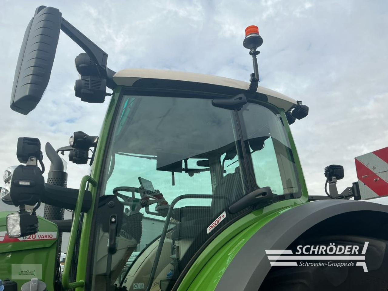 Traktor от тип Fendt 620 VARIO PROFI PLUS, Neumaschine в Wardenburg (Снимка 23)