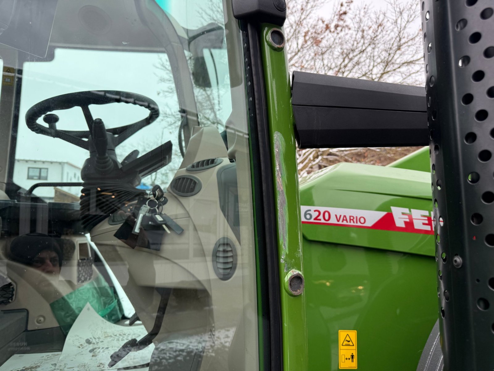 Traktor от тип Fendt 620 Vario Profi + Setting 2 - Unfall, Gebrauchtmaschine в Neureichenau (Снимка 11)