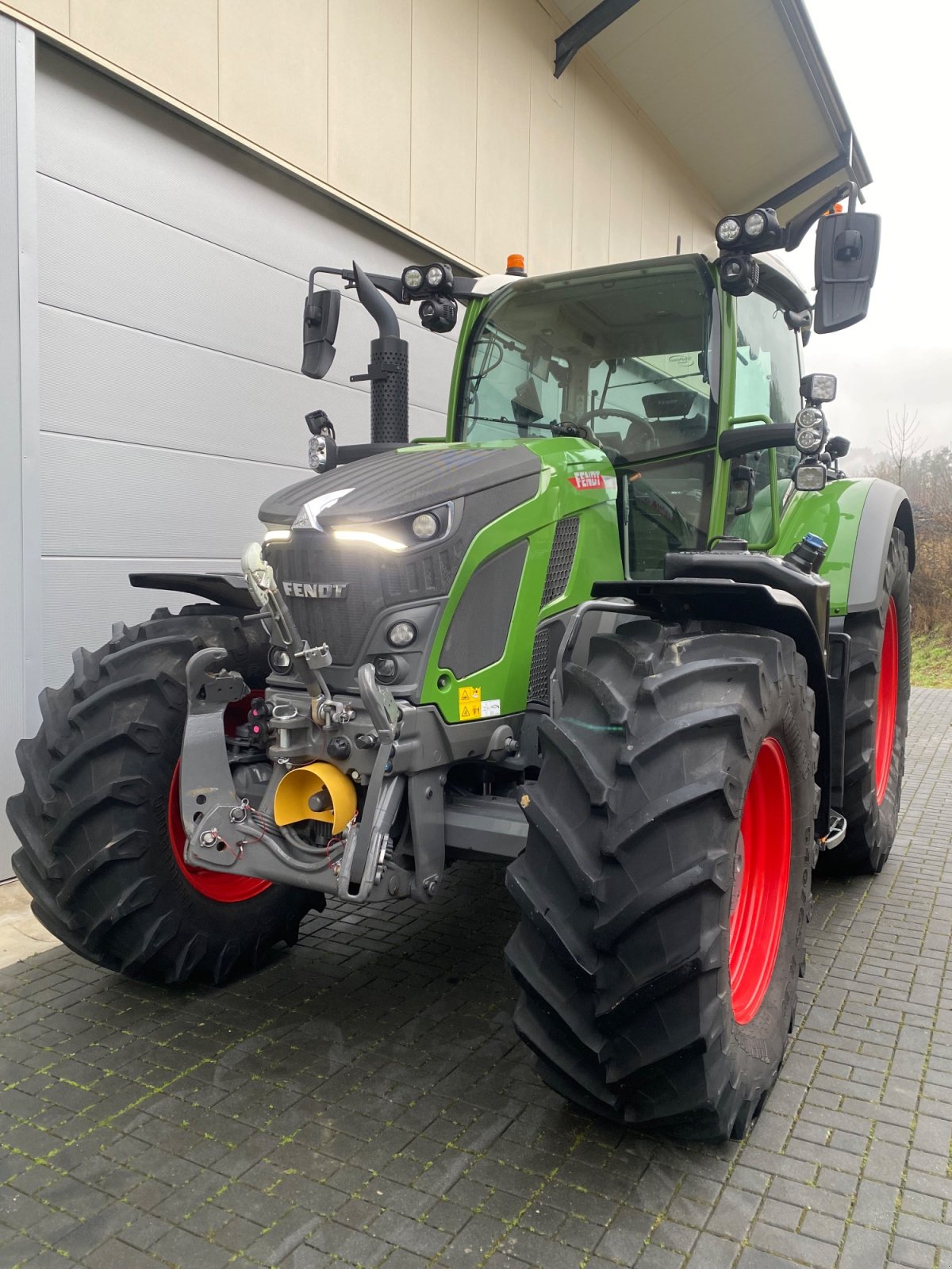 Traktor del tipo Fendt 620 Vario Profi+ Setting2 Profiplus RTK Entlastung Terminal Dach LED, Gebrauchtmaschine en Weigendorf (Imagen 9)