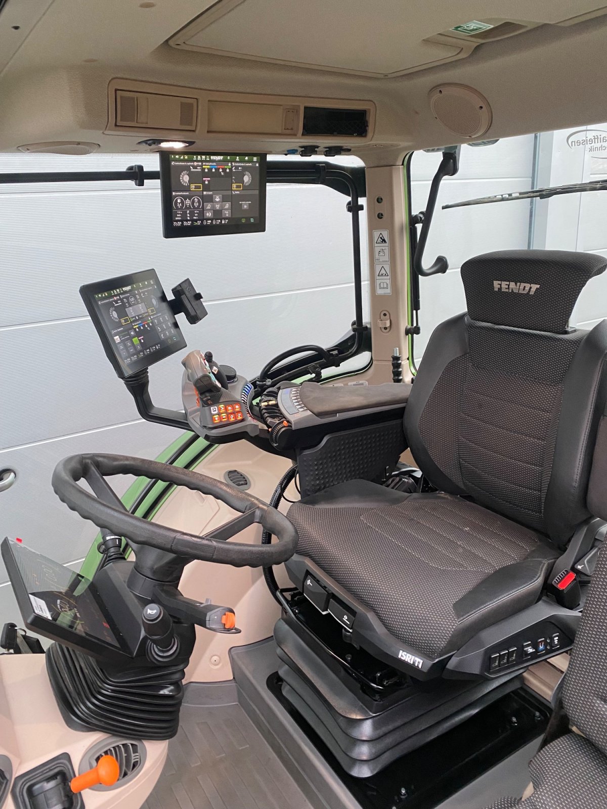 Traktor del tipo Fendt 620 Vario Profi+ Setting2 Profiplus RTK Entlastung Terminal Dach LED, Gebrauchtmaschine en Weigendorf (Imagen 10)