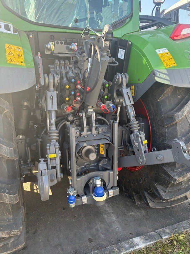 Traktor des Typs Fendt 620, Neumaschine in Bubendorf (Bild 1)