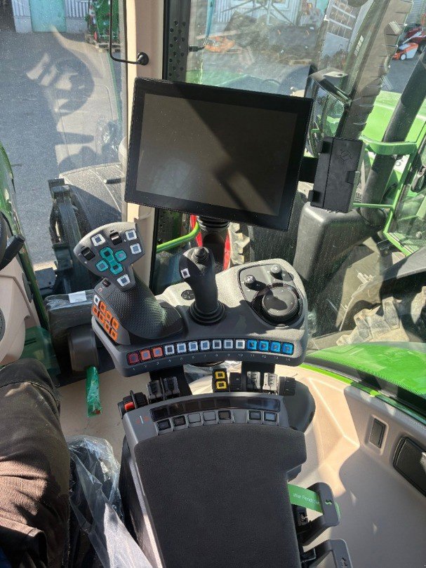 Traktor des Typs Fendt 620, Neumaschine in Bubendorf (Bild 6)