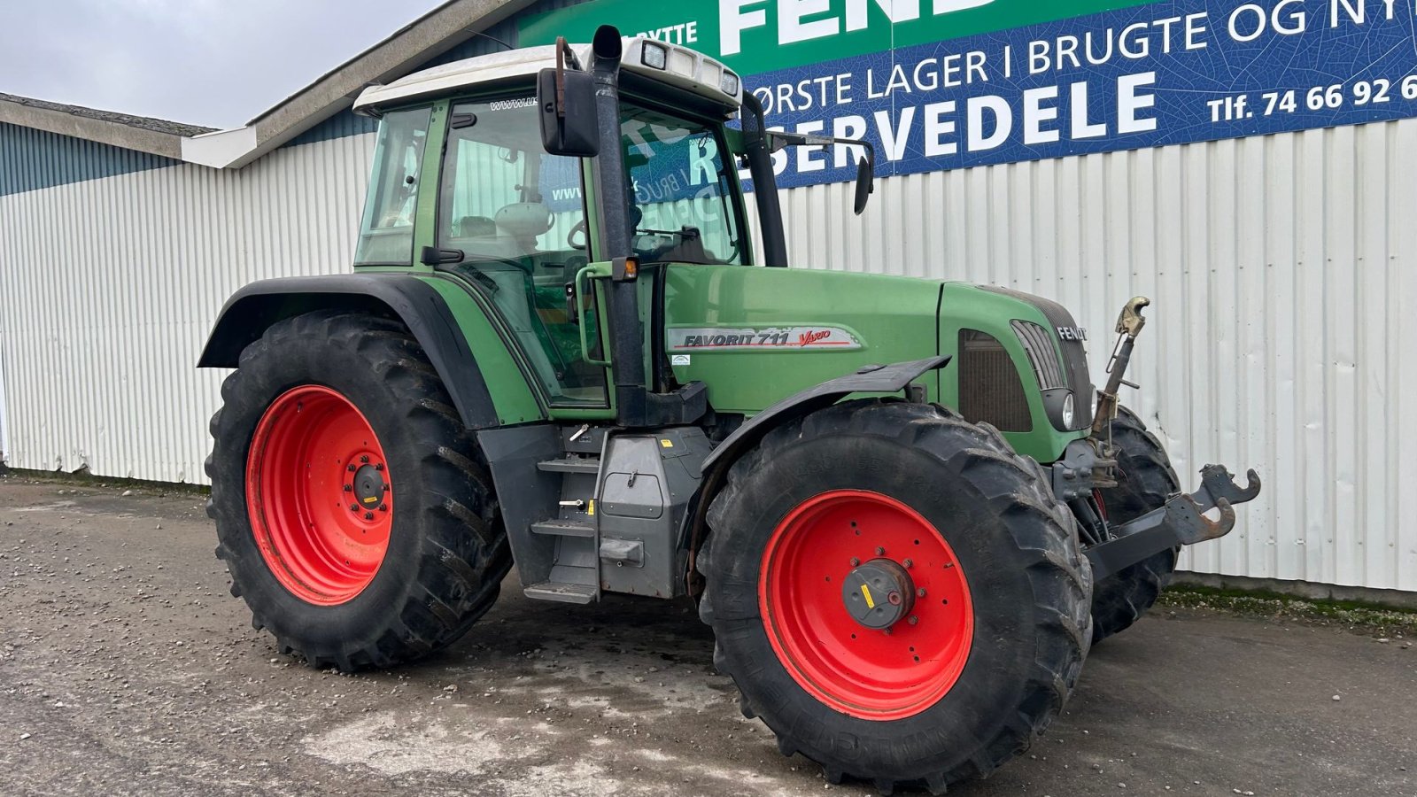 Traktor del tipo Fendt 711 Vario Få Timer, Gebrauchtmaschine en Rødekro (Imagen 5)