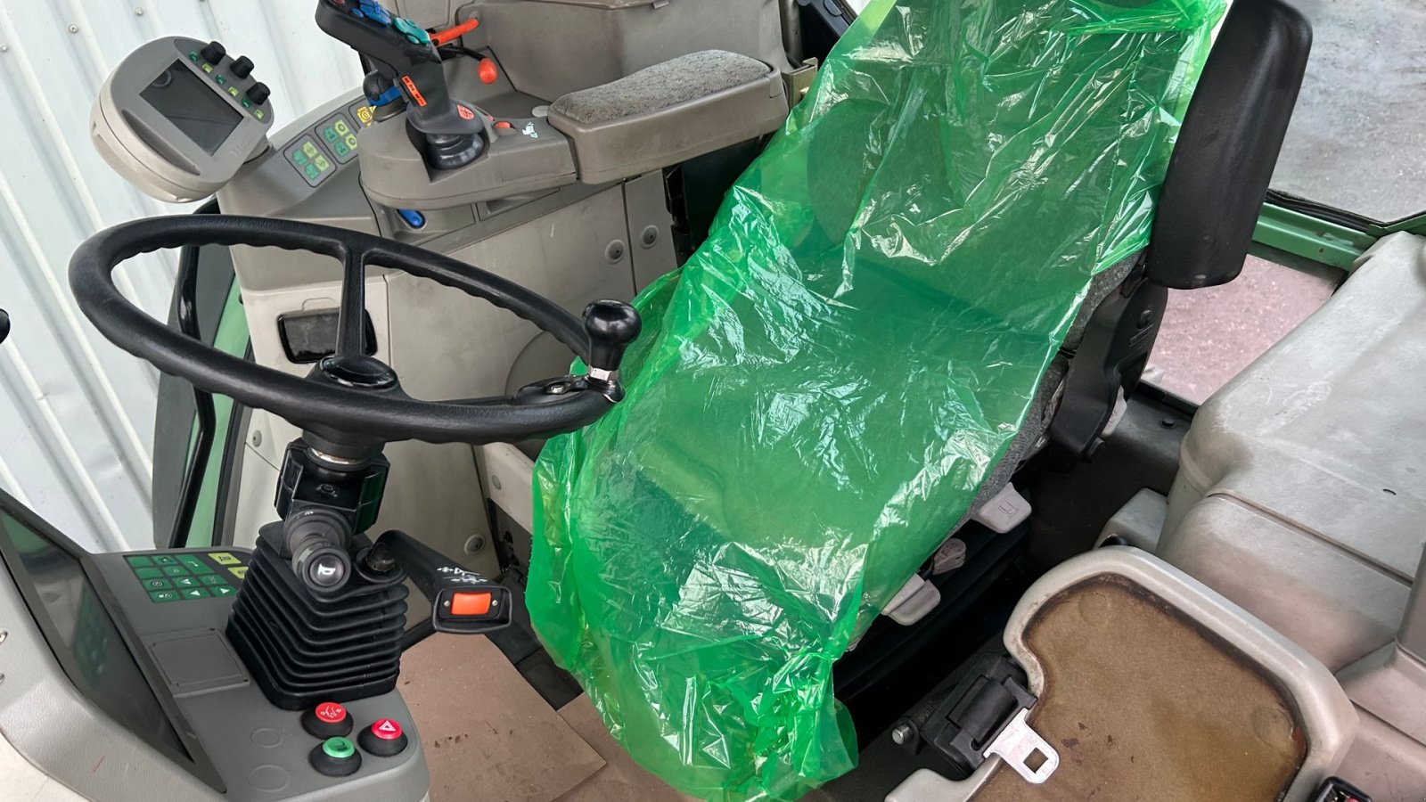 Traktor del tipo Fendt 711 Vario Få Timer, Gebrauchtmaschine en Rødekro (Imagen 13)