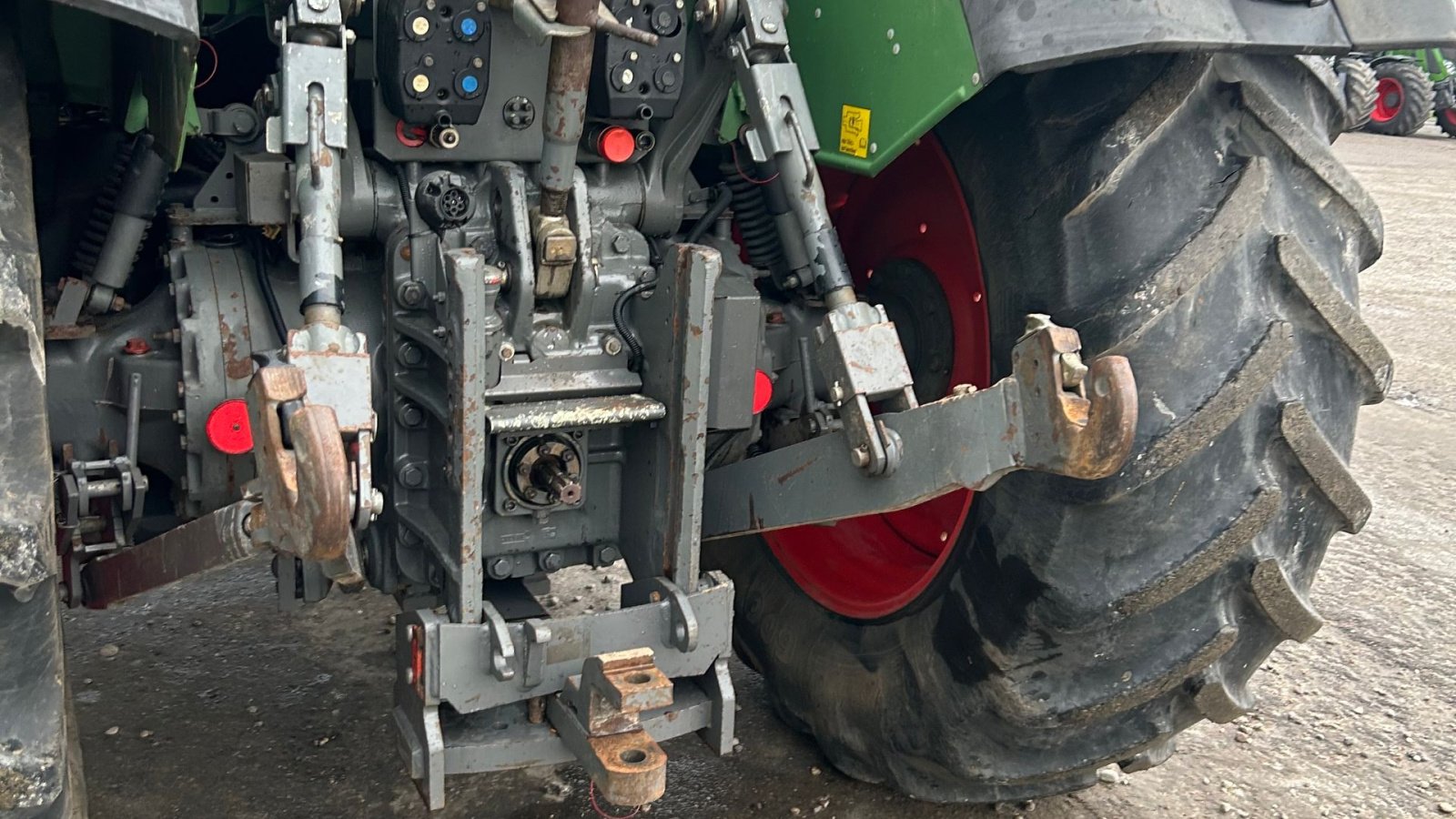 Traktor del tipo Fendt 711 Vario Få Timer, Gebrauchtmaschine en Rødekro (Imagen 10)