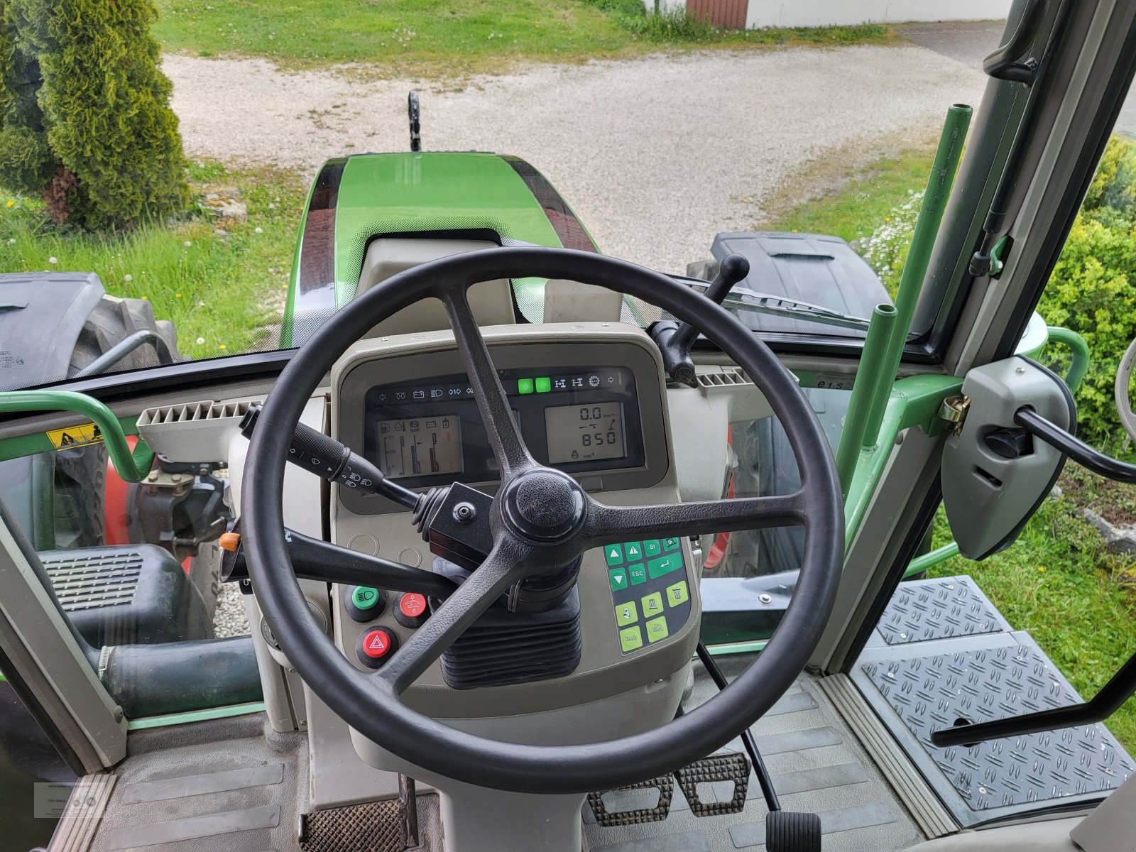 Traktor tip Fendt 711 Vario TMS, Gebrauchtmaschine in Bühlerzell (Poză 9)