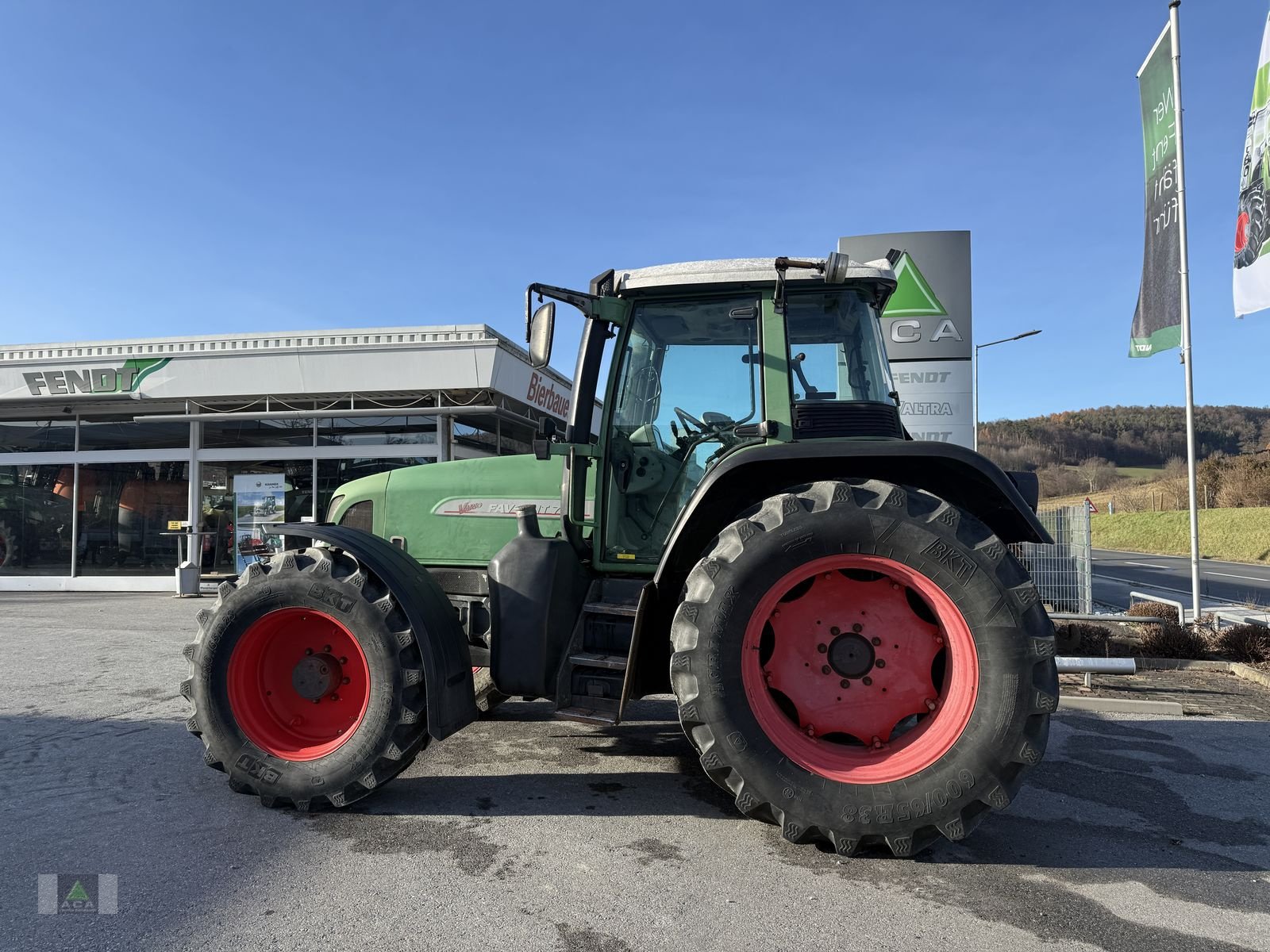 Traktor del tipo Fendt 711 Vario, Gebrauchtmaschine In Markt Hartmannsdorf (Immagine 2)