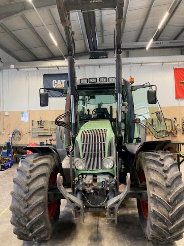 Traktor typu Fendt 711 Vario, Gebrauchtmaschine w Bevern (Zdjęcie 2)