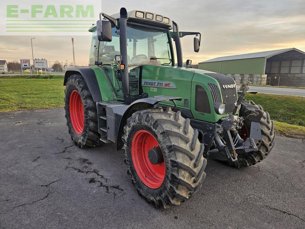 Traktor του τύπου Fendt 711 vario, Gebrauchtmaschine σε ILZ (Φωτογραφία 3)
