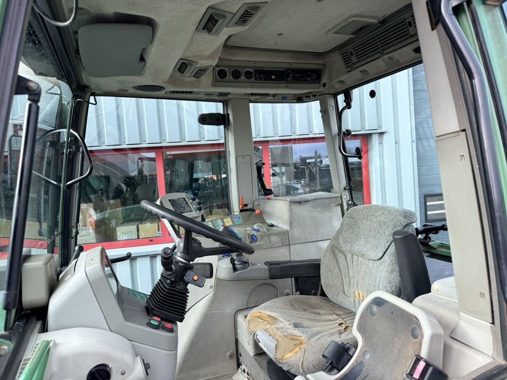 Traktor типа Fendt 712 Vario COM I, Gebrauchtmaschine в Boekel (Фотография 7)