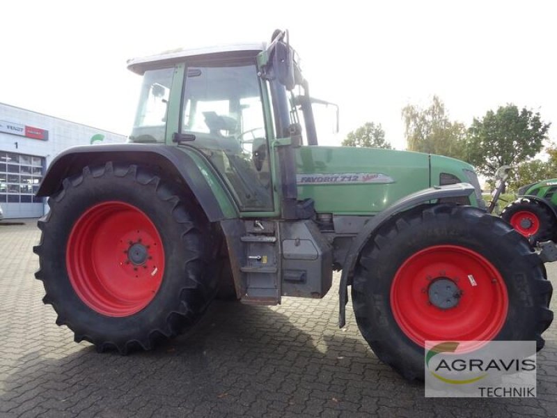 Traktor Türe ait Fendt 712 VARIO, Gebrauchtmaschine içinde Uelzen (resim 4)