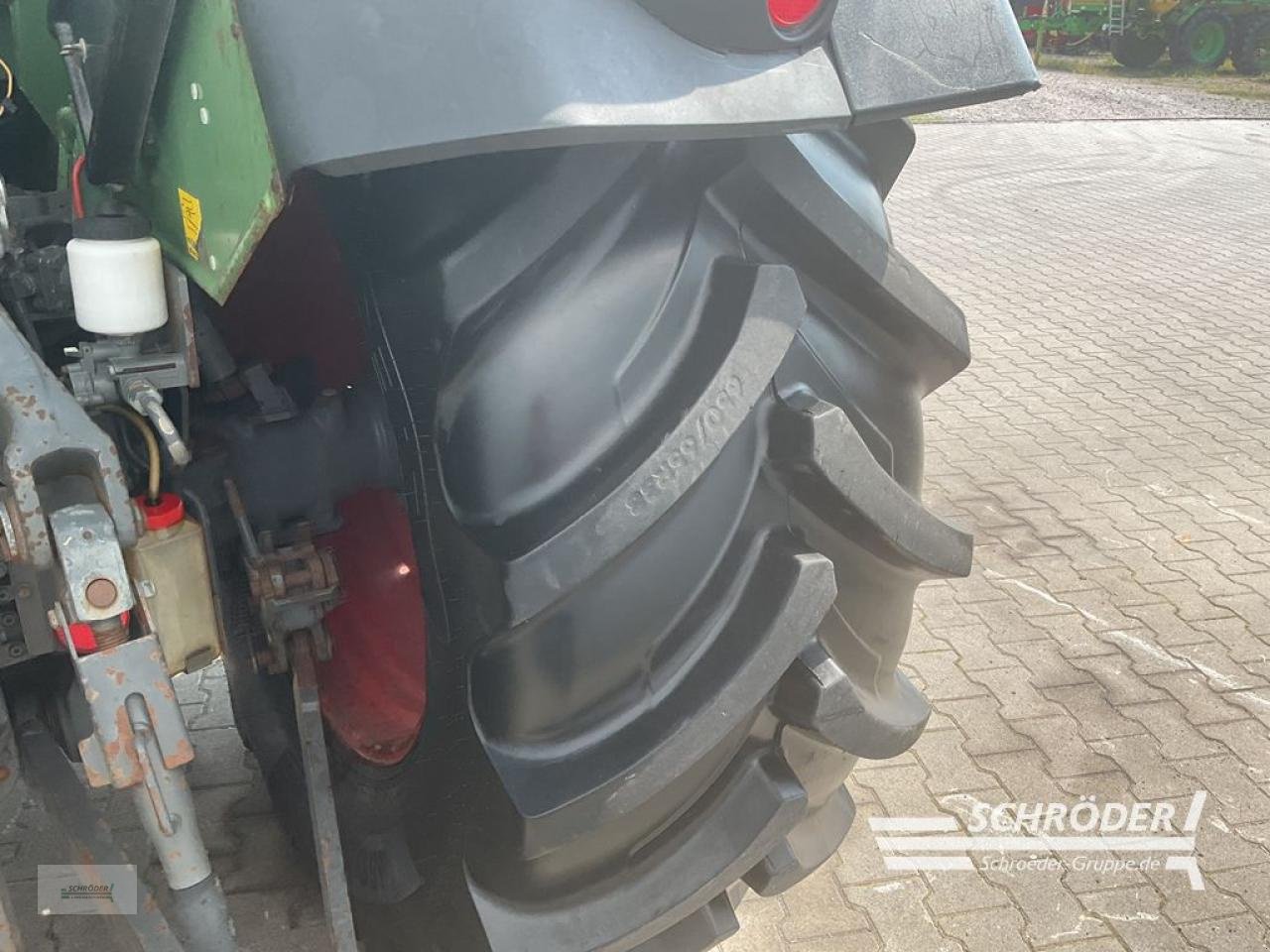 Traktor του τύπου Fendt 712 VARIO, Gebrauchtmaschine σε Wildeshausen (Φωτογραφία 7)