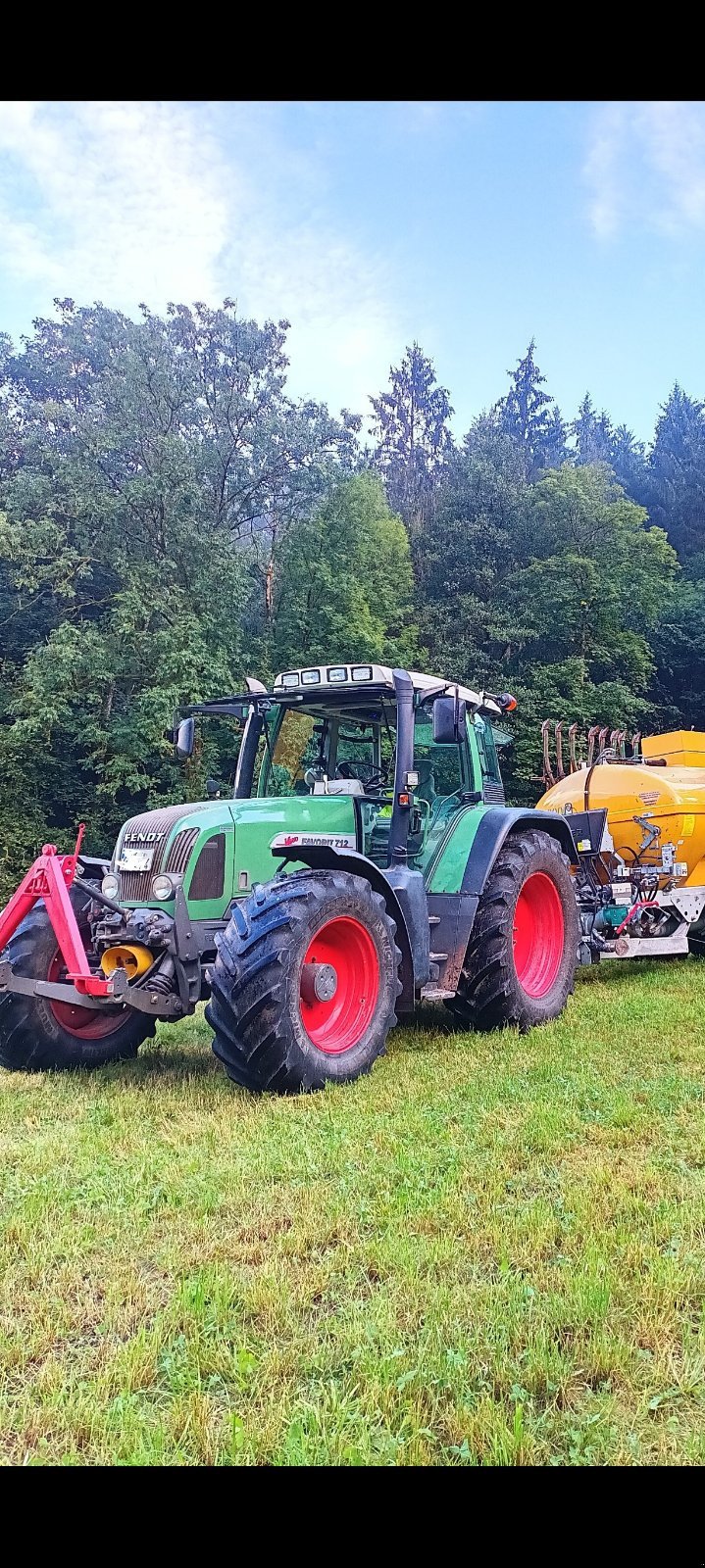 Traktor du type Fendt 712 Vario, Gebrauchtmaschine en Sulzbach  (Photo 1)