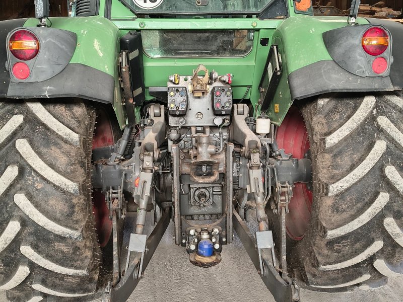 Traktor des Typs Fendt 712 Vario, Gebrauchtmaschine in Sulzbach  (Bild 1)