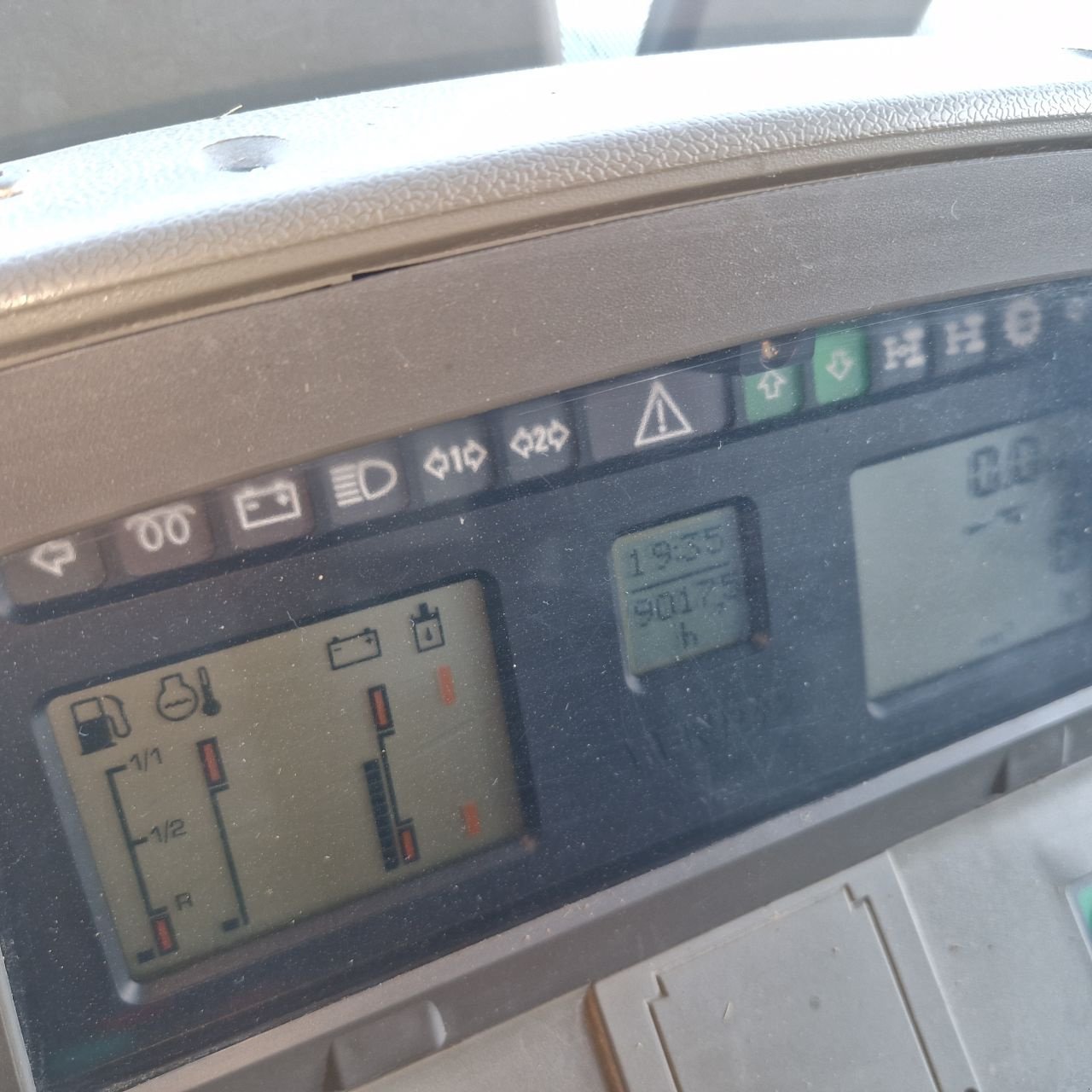Traktor del tipo Fendt 714 com 3, Gebrauchtmaschine In Daarle (Immagine 5)