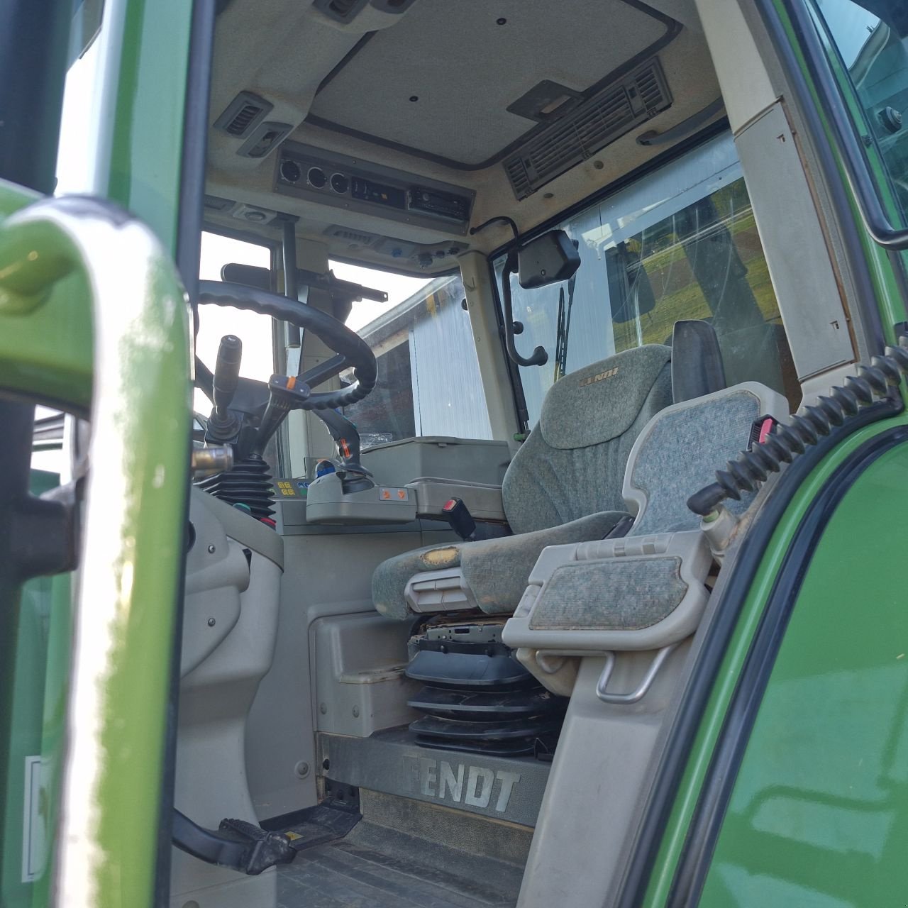 Traktor del tipo Fendt 714 com 3, Gebrauchtmaschine In Daarle (Immagine 7)