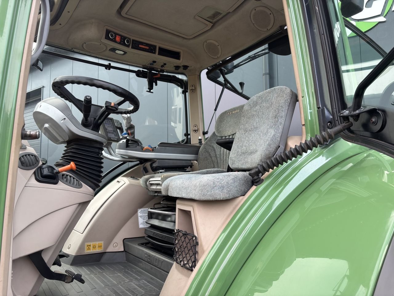 Traktor typu Fendt 714 Profi, Gebrauchtmaschine w Daarle (Zdjęcie 9)
