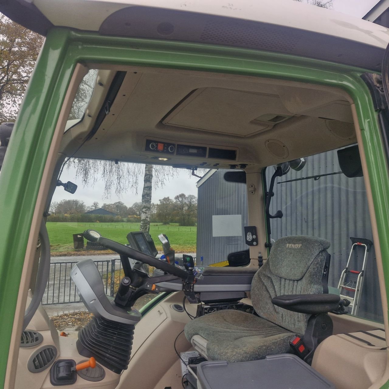 Traktor типа Fendt 714 profi, Gebrauchtmaschine в Daarle (Фотография 8)