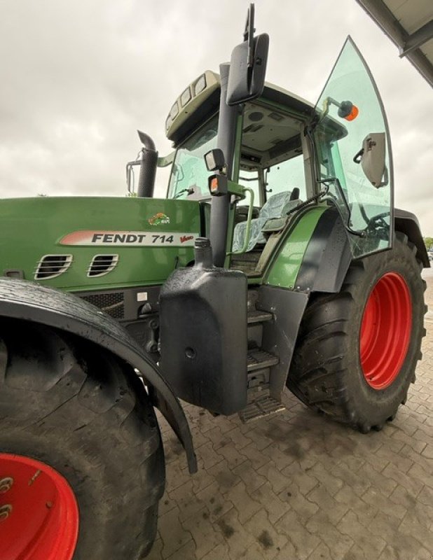 Traktor от тип Fendt 714 Vario Com3, Gebrauchtmaschine в Gudensberg (Снимка 6)