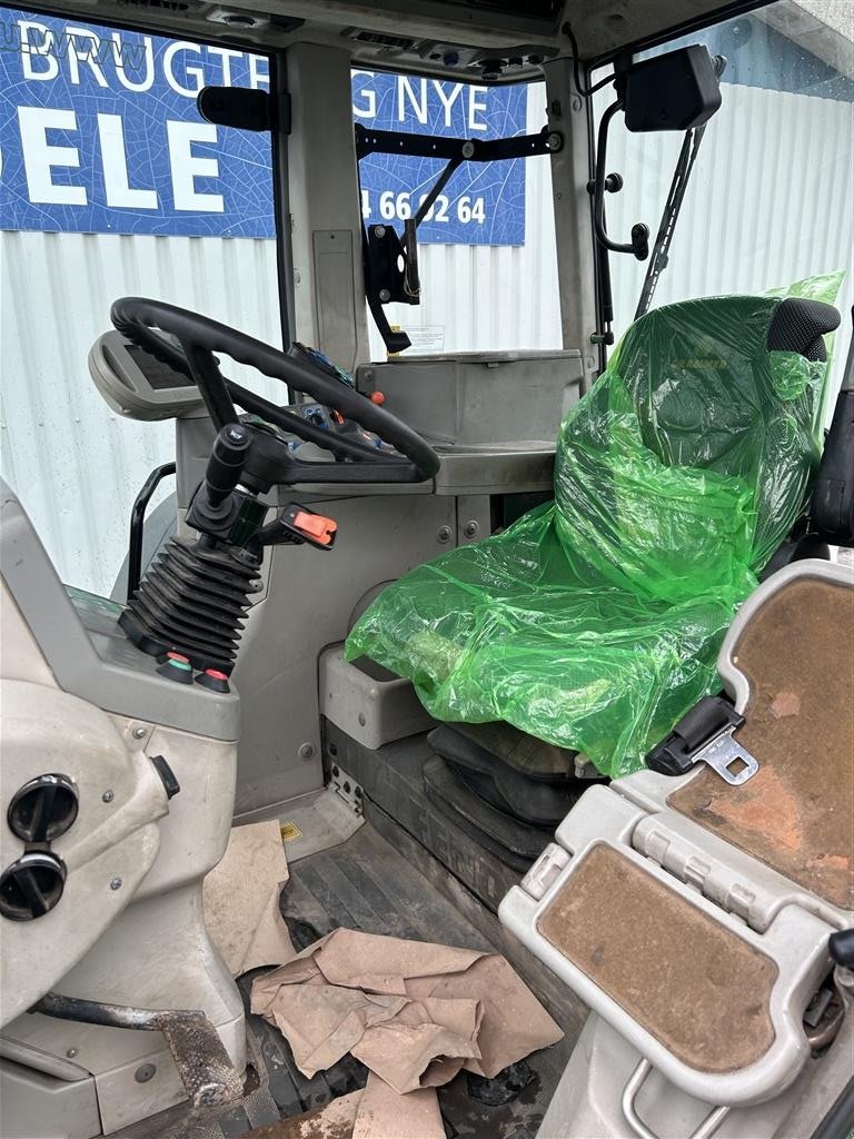 Traktor типа Fendt 714 Vario Med Fendt Frontlæsser 3SX, Gebrauchtmaschine в Rødekro (Фотография 12)