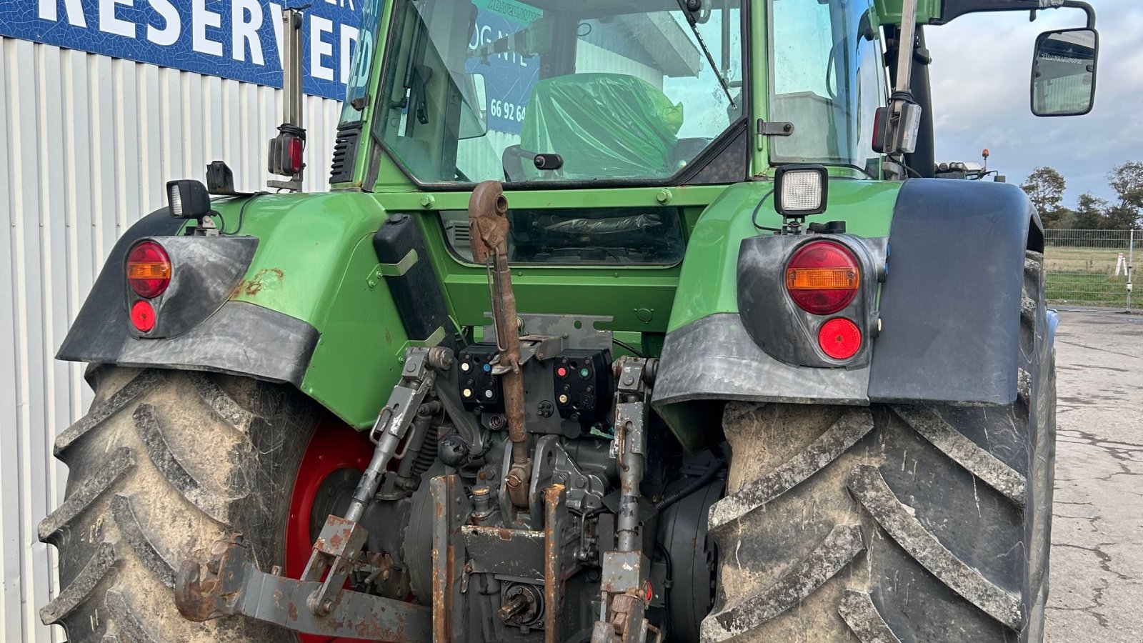 Traktor of the type Fendt 714 Vario Med Frontlæsser Ålø Q65, Gebrauchtmaschine in Rødekro (Picture 8)