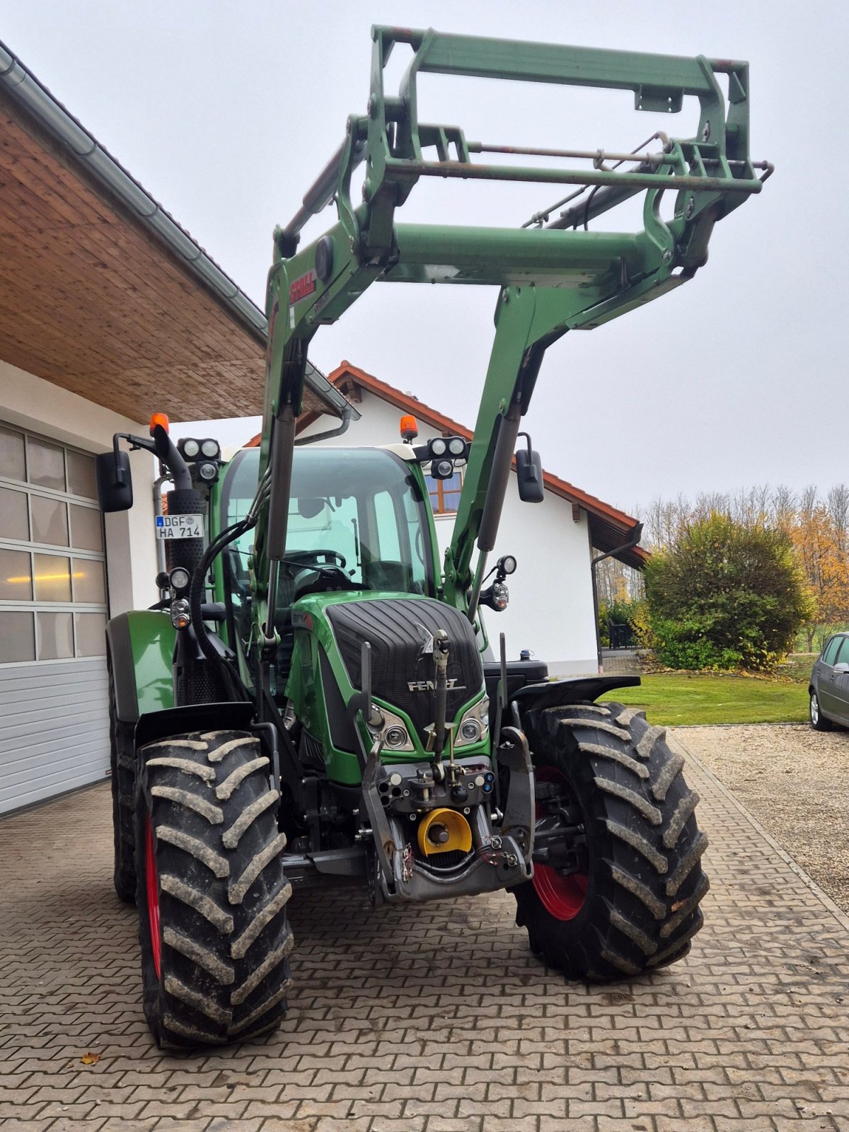 Traktor of the type Fendt 714 Vario Profi, Gebrauchtmaschine in Landau (Picture 4)