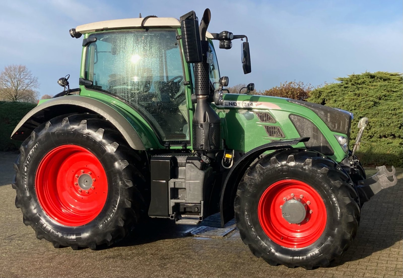 Traktor типа Fendt 714 Vario Profi, Gebrauchtmaschine в Kaarst (Фотография 3)